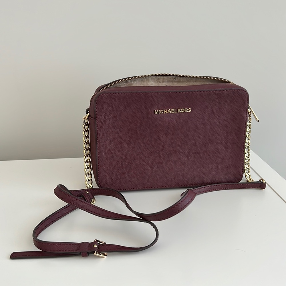 Michael Kors Jet Set Burgundy Crossbody